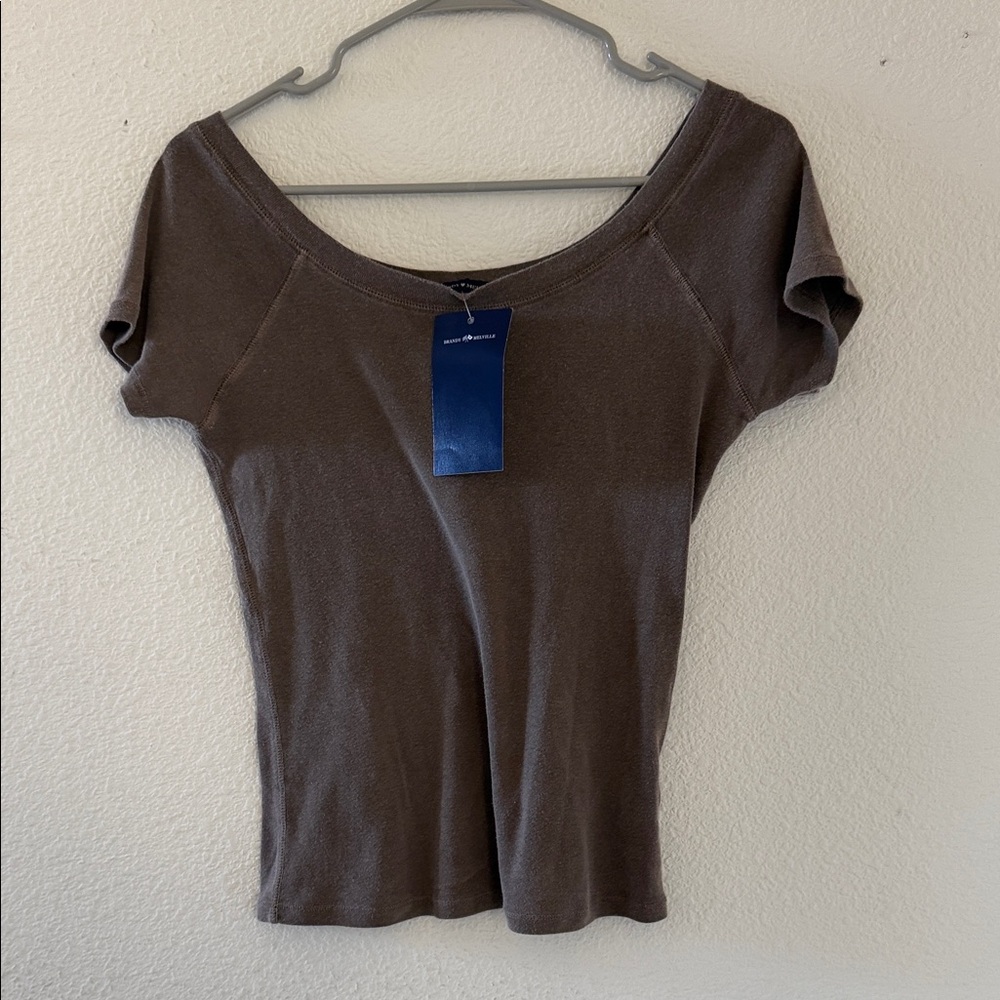 Brandy melville faded brown Ginny off shoulder top